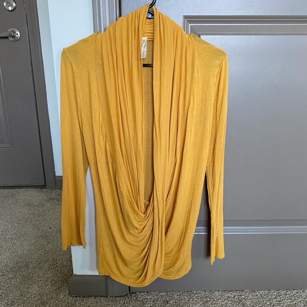 Yellow top